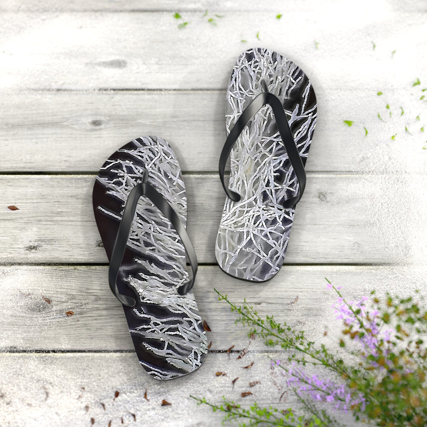 Vibrant Unisex Beachwear Flip Flops With Tie-dye Like Timor Agate Patterns